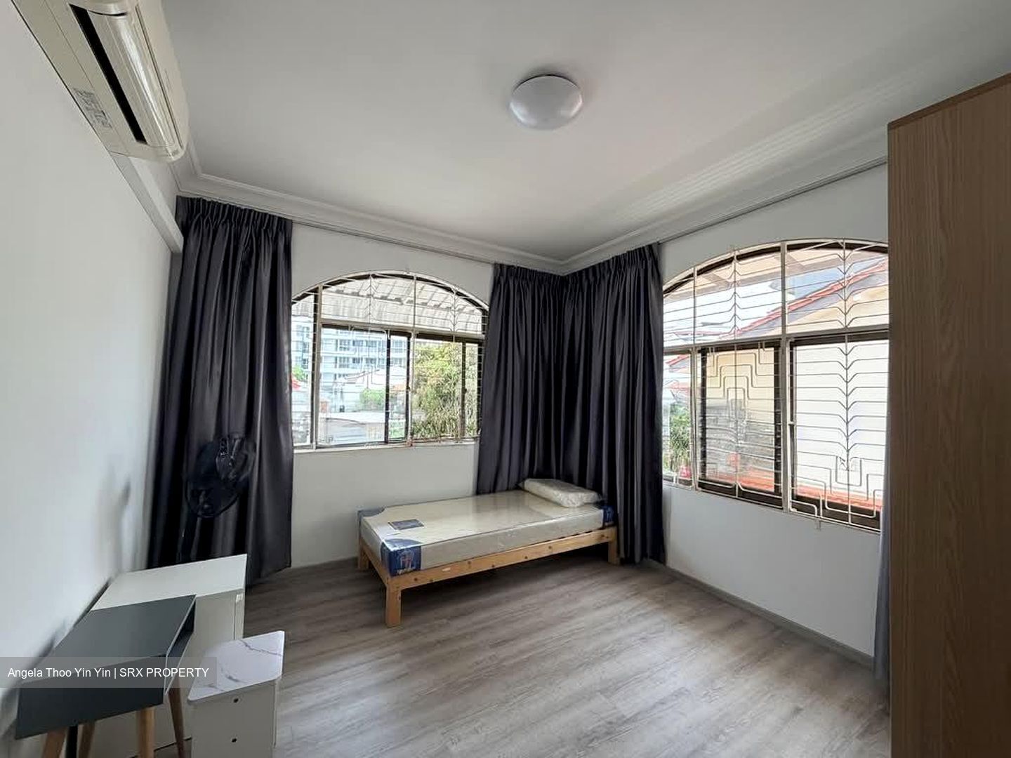 Hougang Avenue 2 (D19), Semi-Detached #547386241